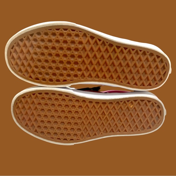 VANS CLASSIC SLIP-ON PLATFORM 2 TONE/CHILLI PEPPER/FUCHSIA PINK BOYS 5.5 GIRLS 7 - Picture 10 of 11